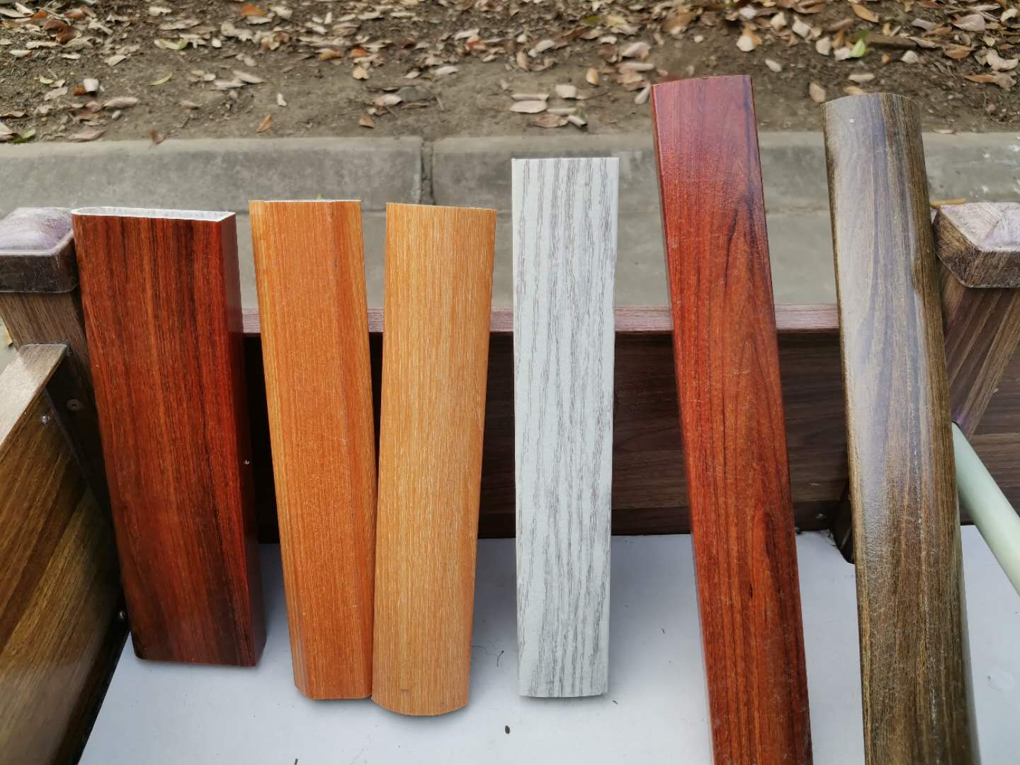 四川橋水科技供應玻璃鋼椅（凳）條